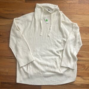 NWT T by Talbot's front pocket sweater